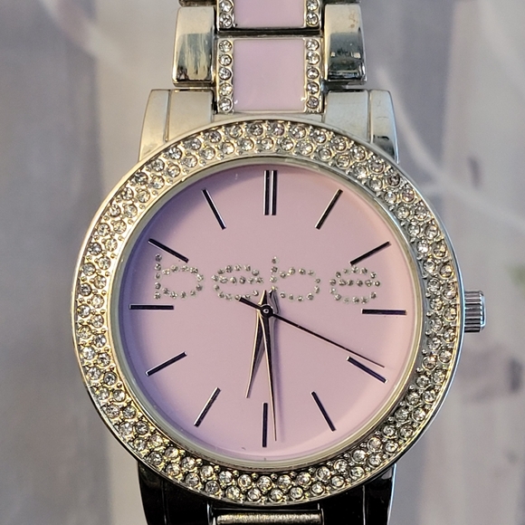 BEBE Logo Watch Crystal Bezel  Purple / Silver-tone Link Bracelete Wrist Bnd - Picture 14 of 16